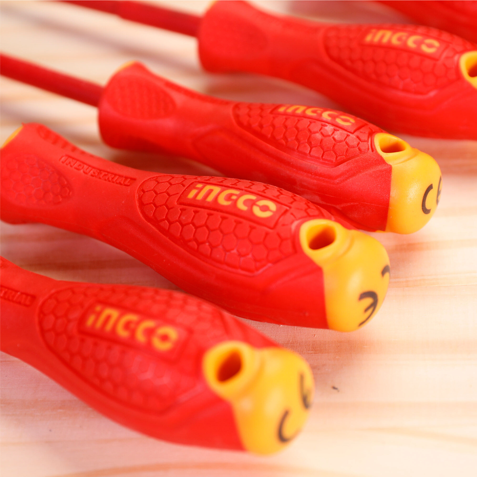 6 Pcs Insulated Screwdriver Set Ingco hkisd0608