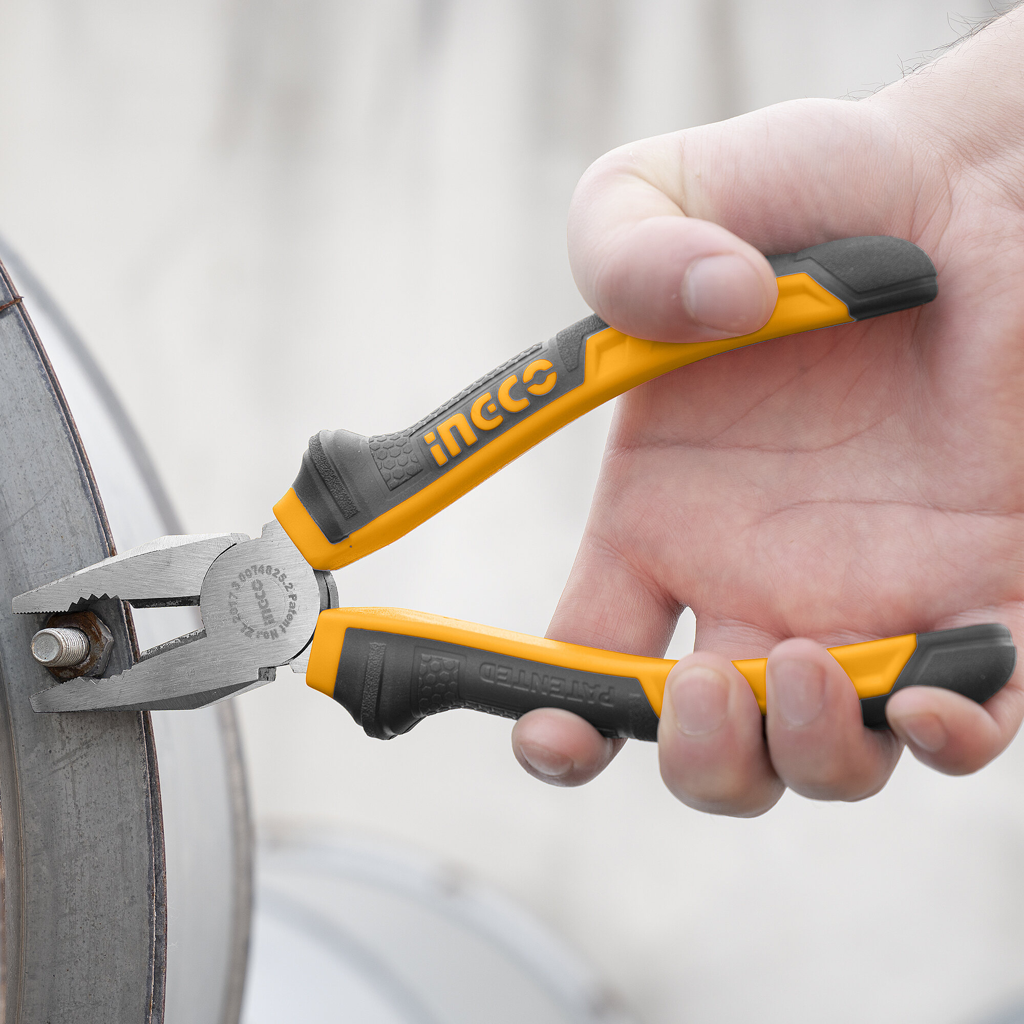 Combination Pliers 8" -ingco hcp08208